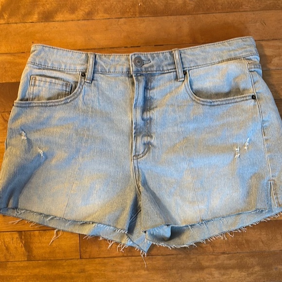 No Boundaries Blue Jean Shorts Distressed Cut-Off Style - Picture 1 of 3